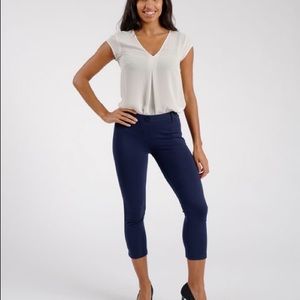 Brand new BetaBrand crops on navy